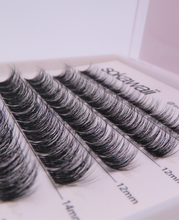 Load image into Gallery viewer, Sokawaii Light Wispy Hybrid 🧚🏼‍♀️ 55pcs Lashes Only
